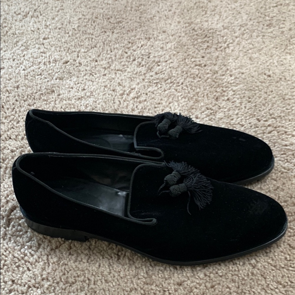 Suitsupply Black Velvet Tassel Loafers